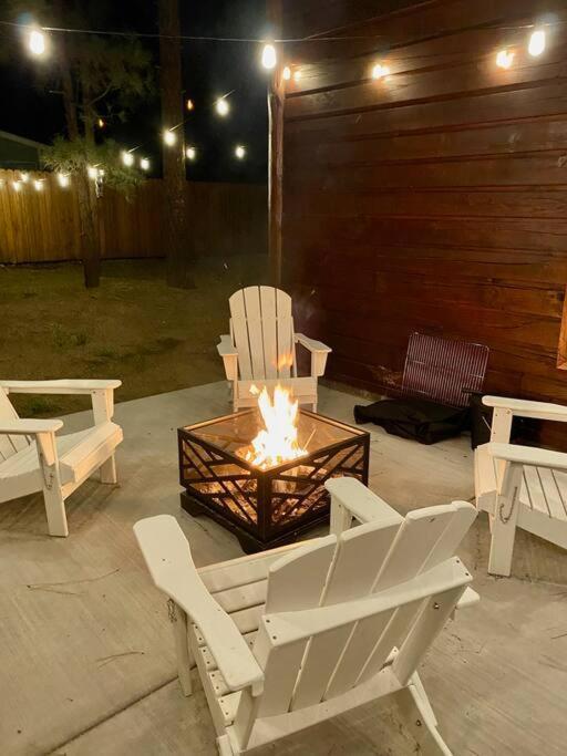 Modern Family Cabin Mins To Lake, Slopes & Hikes Big Bear City Exterior foto