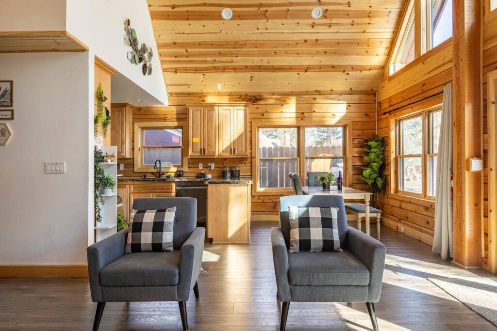 Modern Family Cabin Mins To Lake, Slopes & Hikes Big Bear City Exterior foto